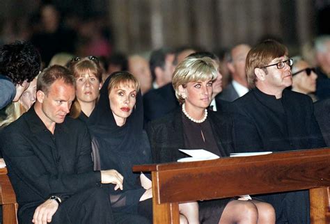 princess diana at gianni versace funeral|gianni versace funeral pictures.